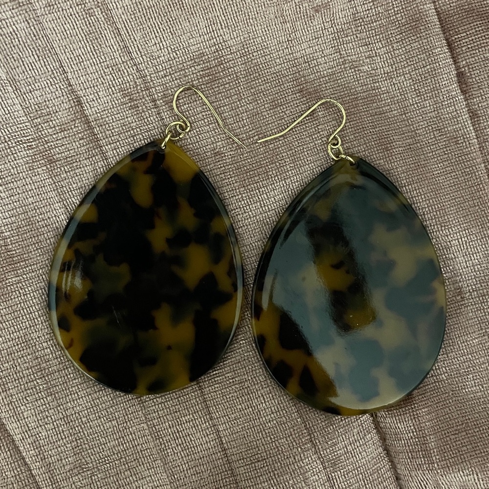 Forever 21 Earrings